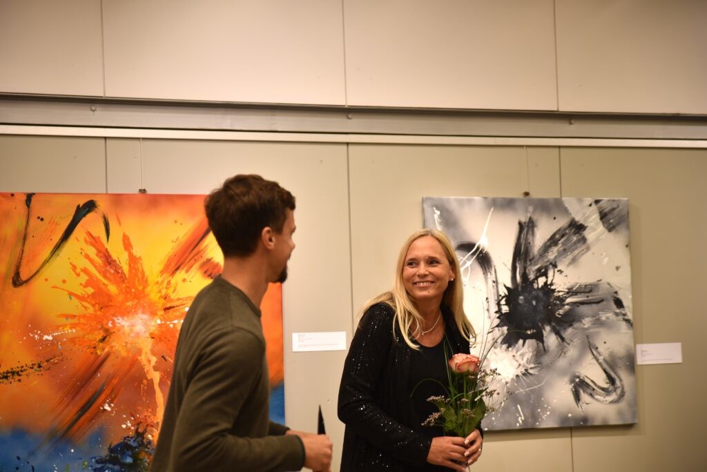 Exhibition of abstract paintings from the opus New Dimension at the Faculty of Economics in Ljubljana